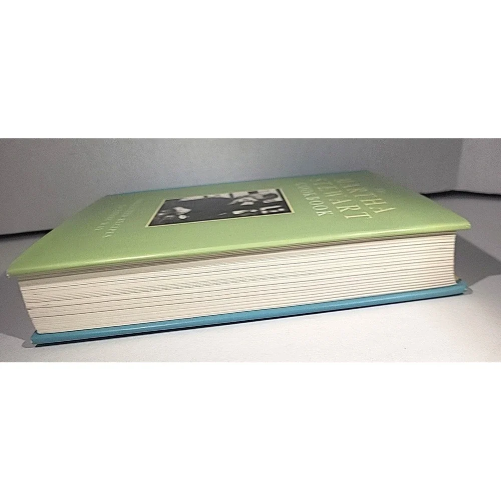 Vintage The Martha Stewart‎ Cookbook 1995 1st Edition/1st Print HC/DJ *Flaw*